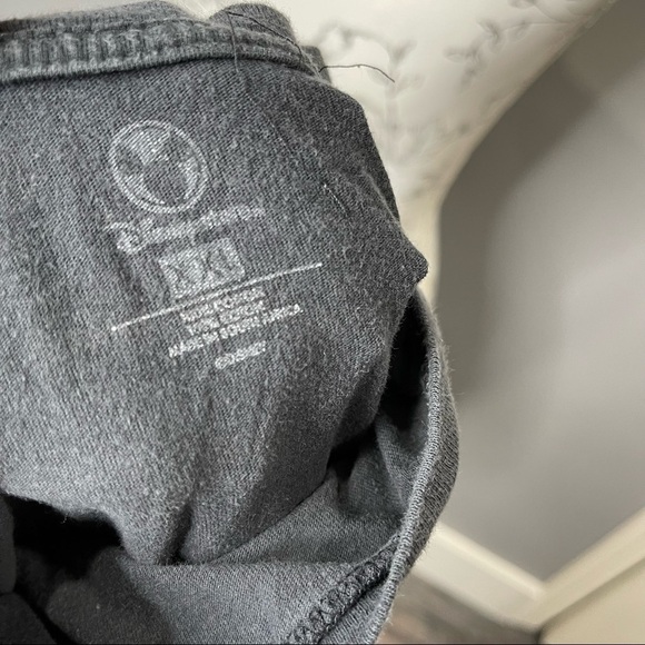 Vintage Disney’s Tinkerbell Neon Tink Size XXL 2XL Tee T Shirt Black - Picture 3 of 3